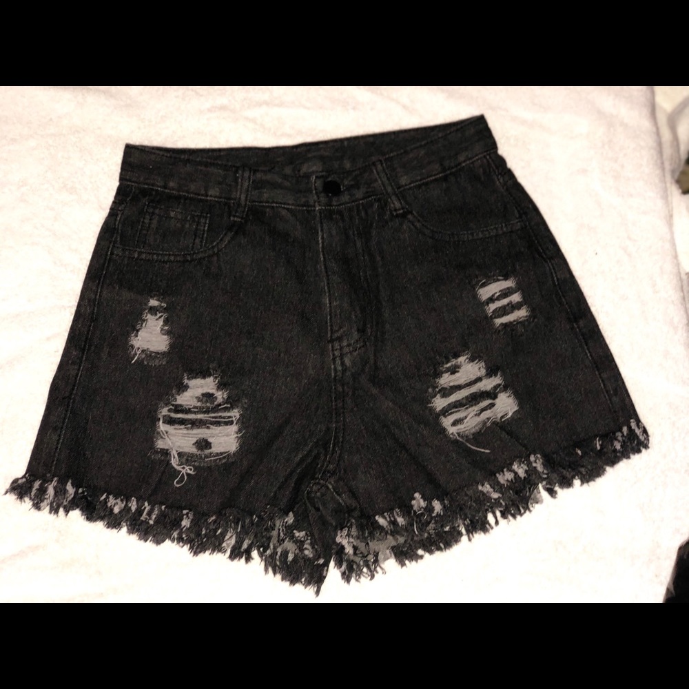 Black short